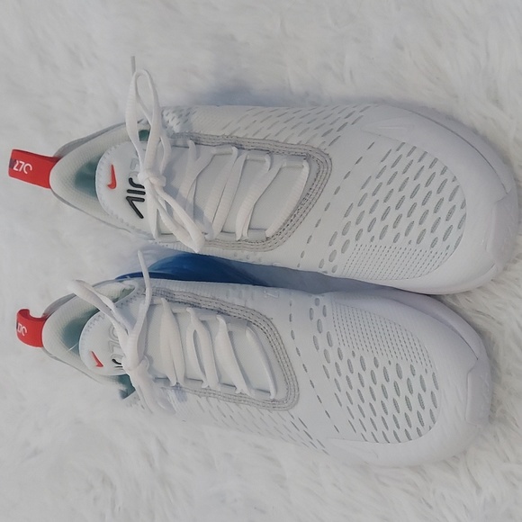 Nike sports shoes - Picture 3 of 4